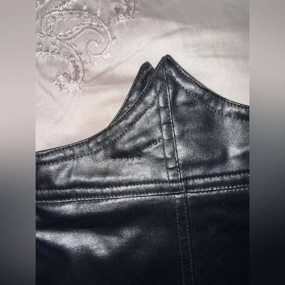 SHEIN Black Faux Leather High Waisted Mini Skirt Back Zip Size L